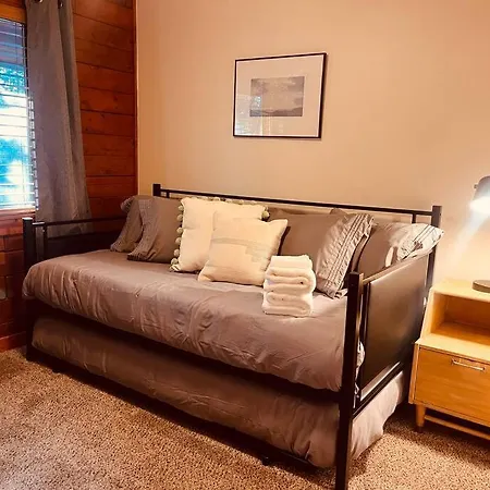 A Cozy Cabin Escape In Tijeras-Hot Tub-Game Room-Pet Friendly! Exterior photo